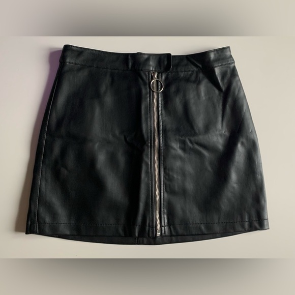 Forever 21 Skirt - Picture 1 of 4